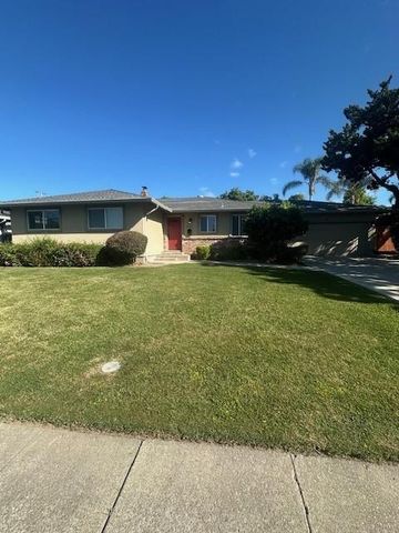 6053 Woodhaven Ave, Carmichael, CA 95608