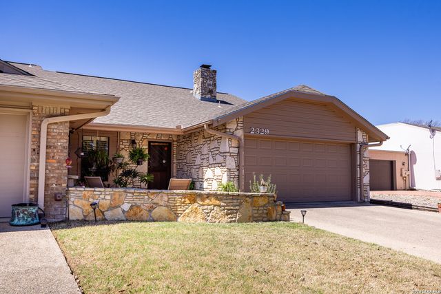 2329 Rock Creek, Kerrville, TX 78028