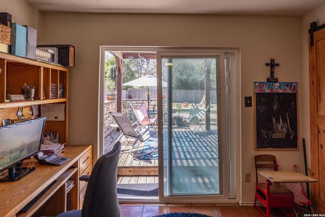 2329 Rock Creek, Kerrville, TX 78028