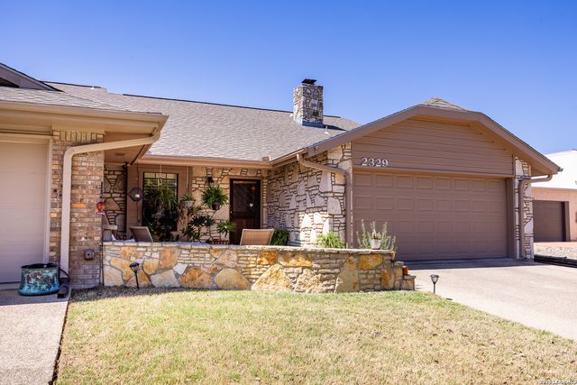 2329 Rock Creek, Kerrville, TX 78028