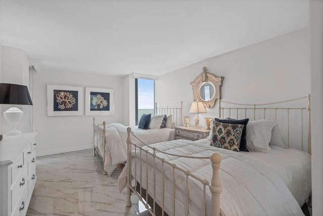 5550 N Ocean Drive 5c, Singer Island, FL 33404