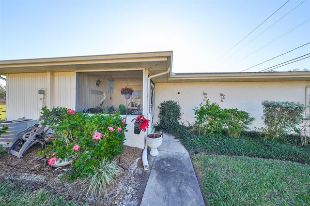 1901 CANTERBURY LANE 19, Sun City Center, FL 33573