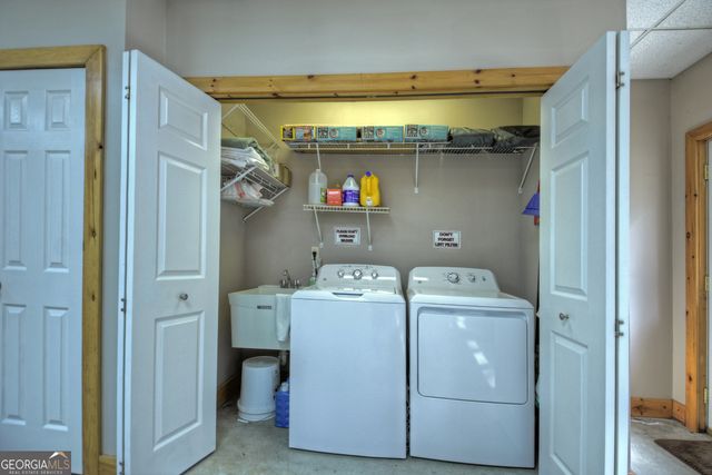 102 Addle Way, Ellijay, GA 30540