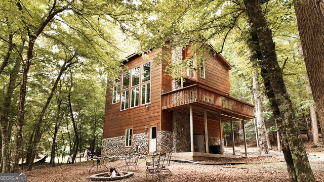 102 Addle Way, Ellijay, GA 30540