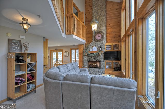 102 Addle Way, Ellijay, GA 30540