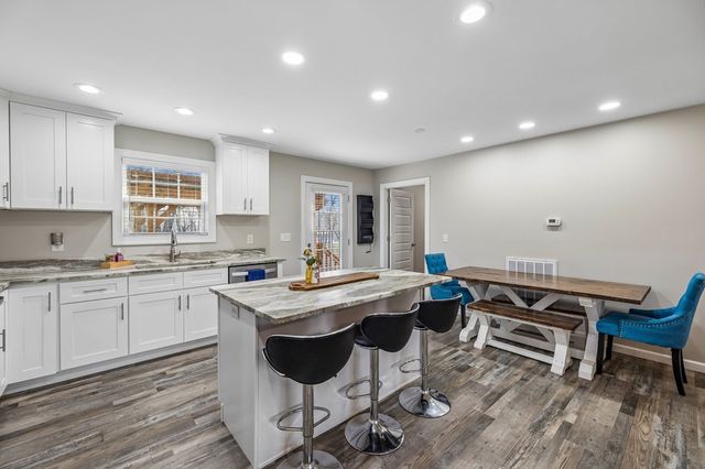 158 Old Babb Rd, Rocky Face, GA 30740