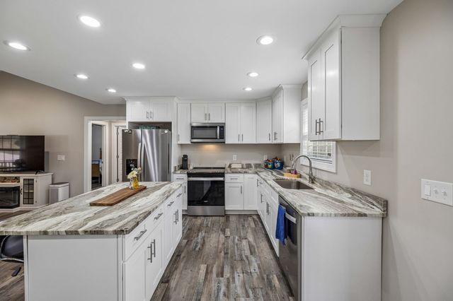 158 Old Babb Rd, Rocky Face, GA 30740