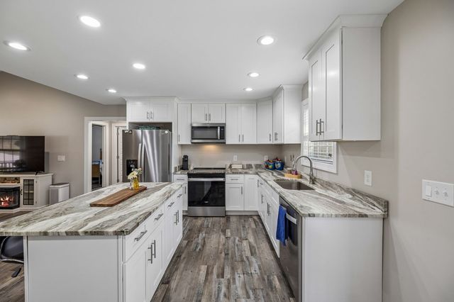 158 Old Babb Rd, Rocky Face, GA 30740