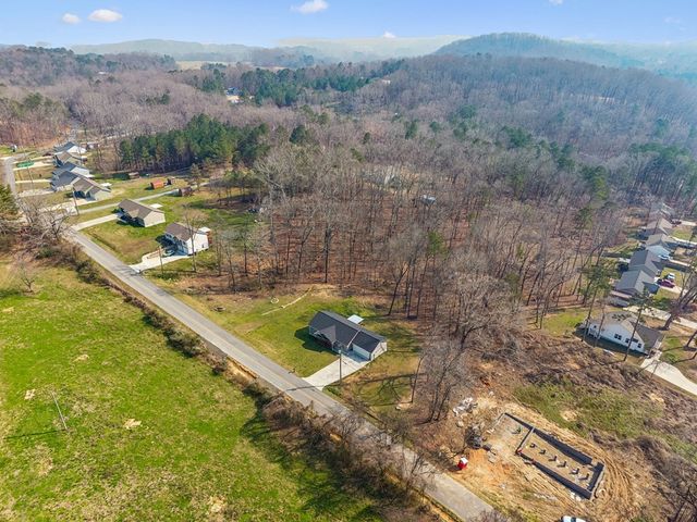 158 Old Babb Rd, Rocky Face, GA 30740