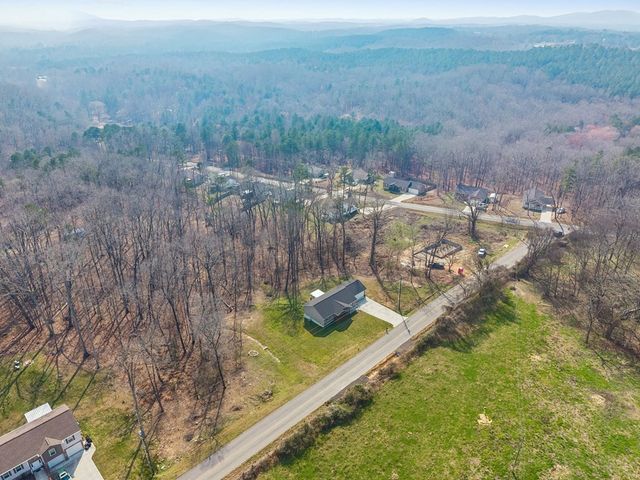 158 Old Babb Rd, Rocky Face, GA 30740