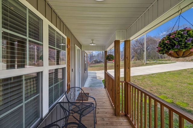 158 Old Babb Rd, Rocky Face, GA 30740