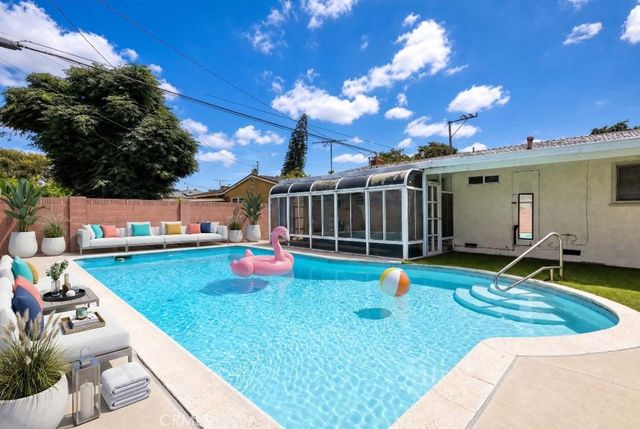 513 Newkirk, Fullerton, CA 92832