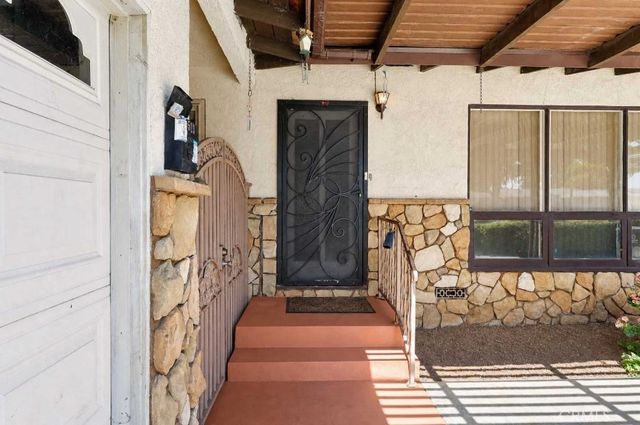 513 Newkirk, Fullerton, CA 92832