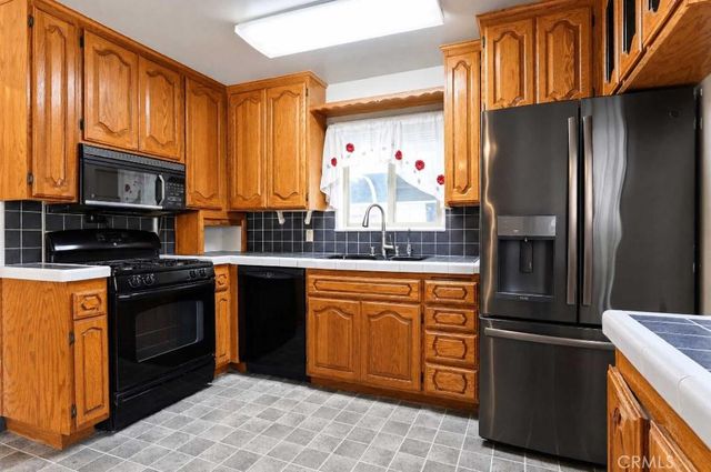513 Newkirk, Fullerton, CA 92832
