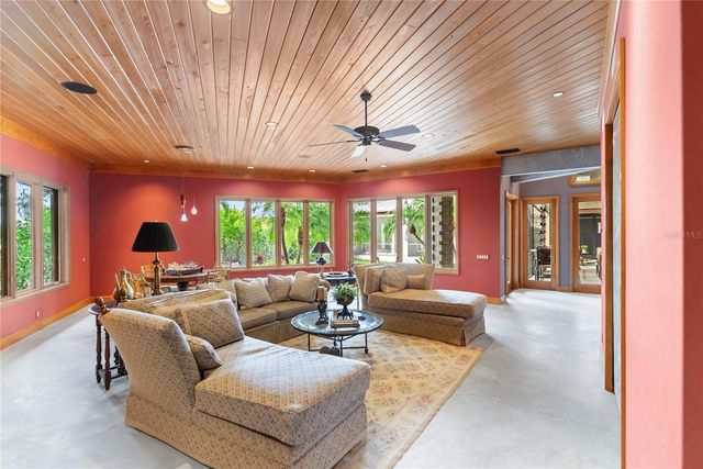 1804 N LAKE SHORE DRIVE, Sarasota, FL 34231