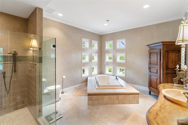 1804 N LAKE SHORE DRIVE, Sarasota, FL 34231