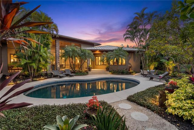 1804 N LAKE SHORE DRIVE, Sarasota, FL 34231