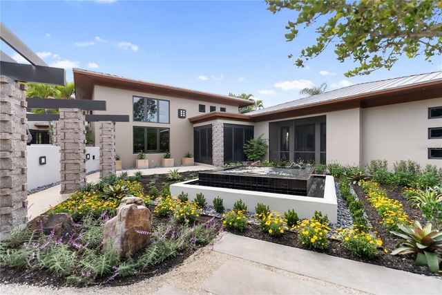 1804 N LAKE SHORE DRIVE, Sarasota, FL 34231