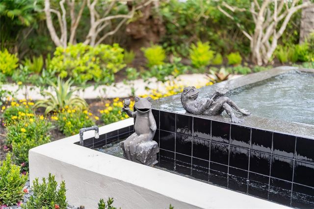 1804 N LAKE SHORE DRIVE, Sarasota, FL 34231