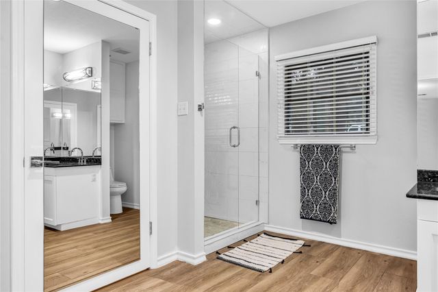 302 Timpanagos DR, Lakeway, TX 78734