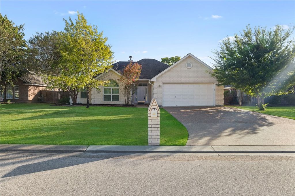 328 Landsburg Lane, College Station, TX 77845 — exterior