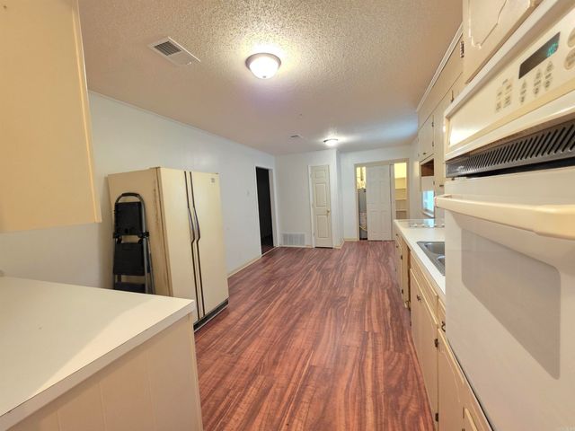 600 Walker Street, Bald Knob, AR 72010