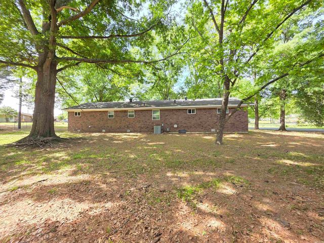 600 Walker Street, Bald Knob, AR 72010