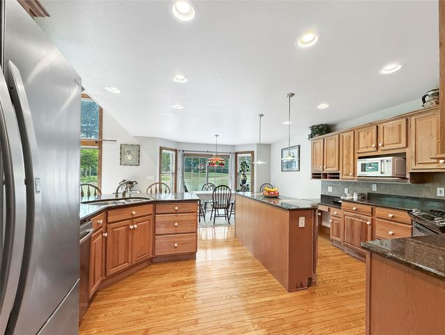 5940 SHADY HOLLOW Drive, Erie, PA 16506