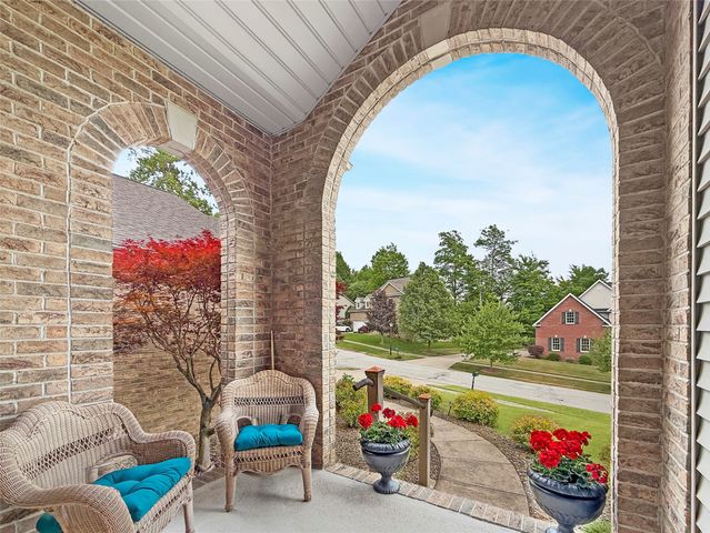 5940 SHADY HOLLOW Drive, Erie, PA 16506