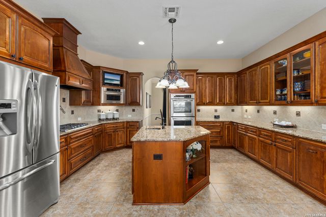 122 OBSCURE WAY, Spring Branch, TX 78070
