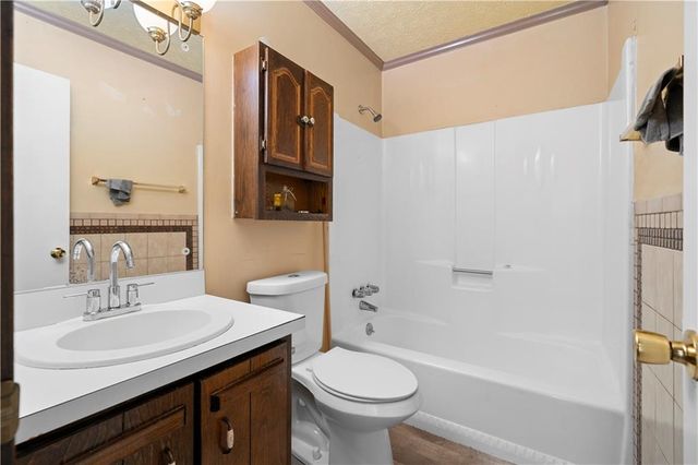2656 Royal Oak Court, Acworth, GA 30102