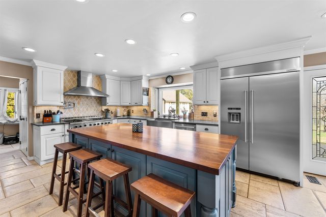 1436 N High Dr, Mcpherson, KS 67460