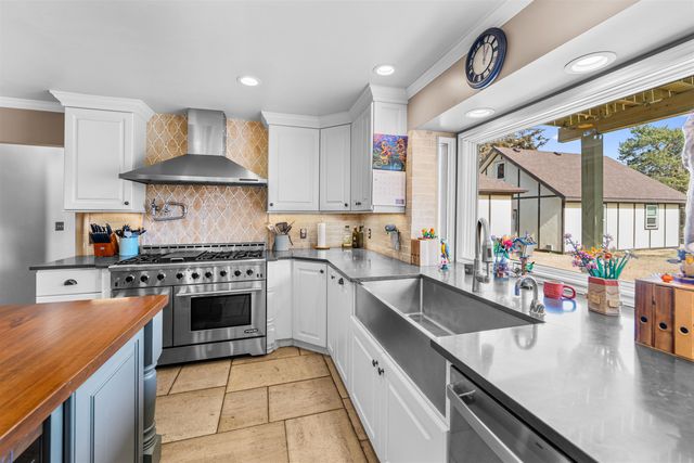 1436 N High Dr, Mcpherson, KS 67460