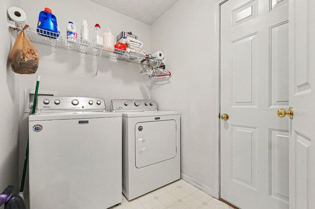 75 Wellington Drive, Florence, KY 41042