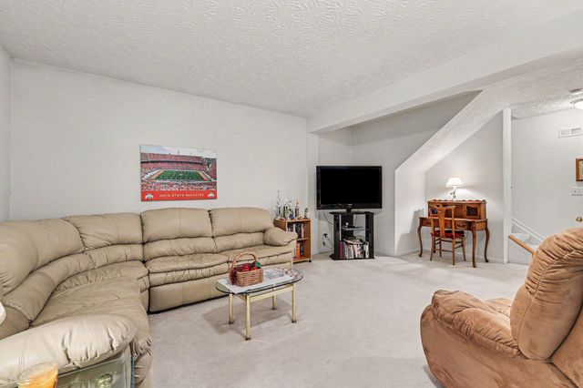 75 Wellington Drive, Florence, KY 41042