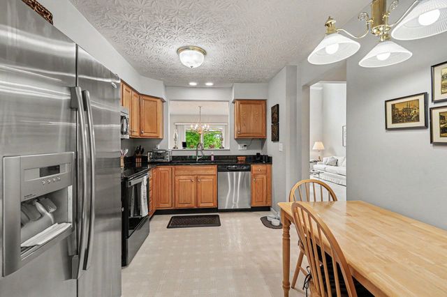 75 Wellington Drive, Florence, KY 41042