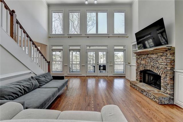 4852 Jacobs Cove Point, Buford, GA 30519