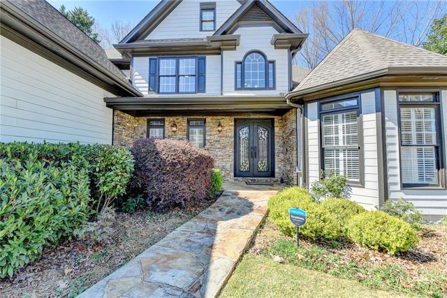 4852 Jacobs Cove Point, Buford, GA 30519