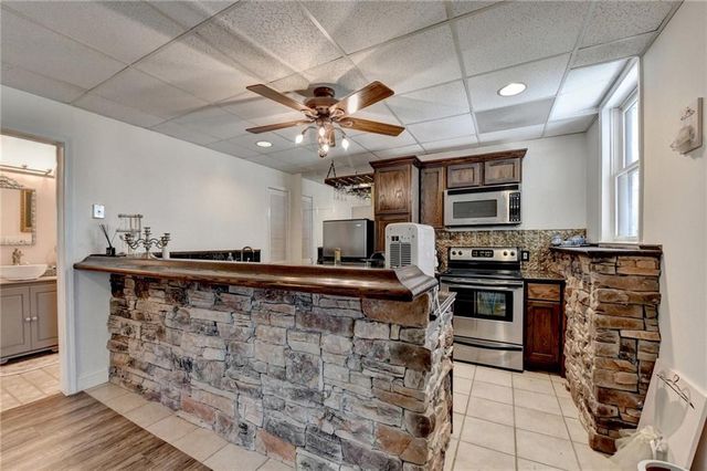 4852 Jacobs Cove Point, Buford, GA 30519