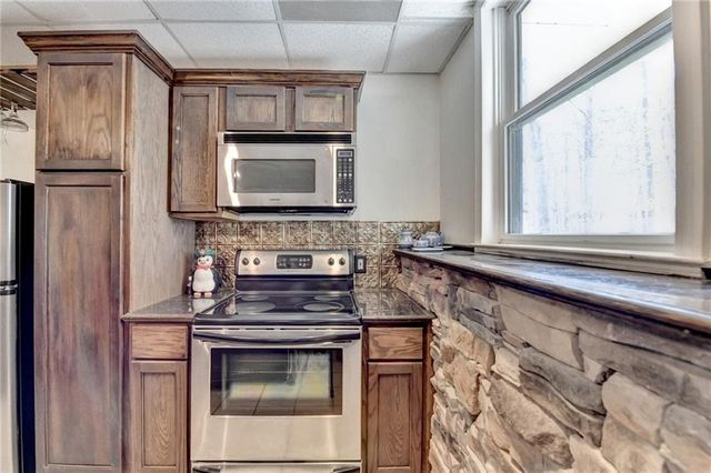 4852 Jacobs Cove Point, Buford, GA 30519