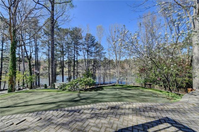 4852 Jacobs Cove Point, Buford, GA 30519