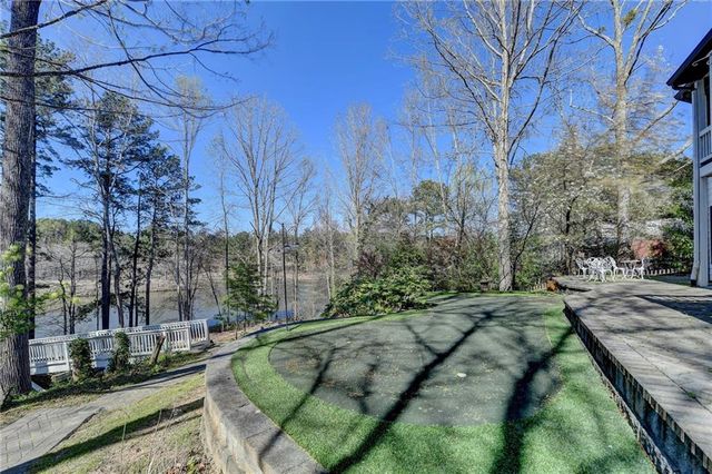 4852 Jacobs Cove Point, Buford, GA 30519