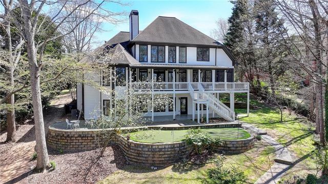 4852 Jacobs Cove Point, Buford, GA 30519