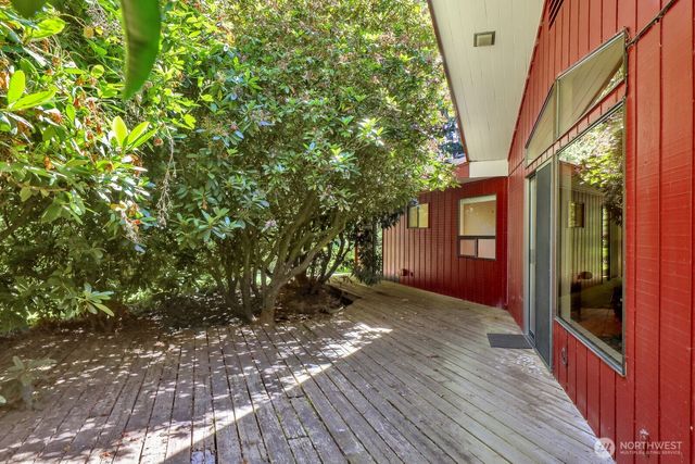 7605 279th Place NW, Stanwood, WA 98292