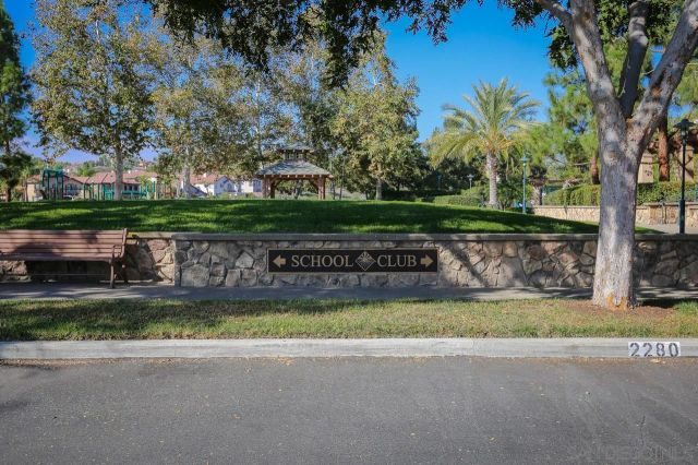 2263 Paseo Saucedal, Carlsbad, CA 92009