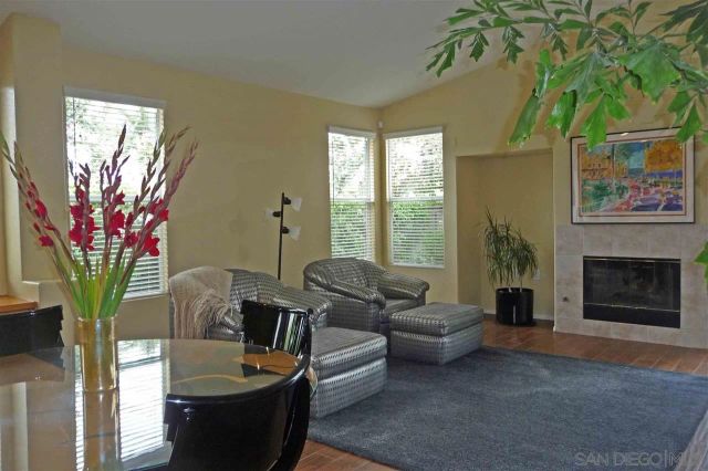 2263 Paseo Saucedal, Carlsbad, CA 92009