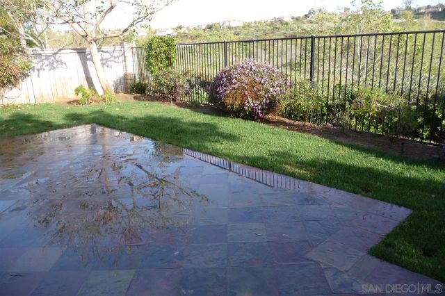 2263 Paseo Saucedal, Carlsbad, CA 92009
