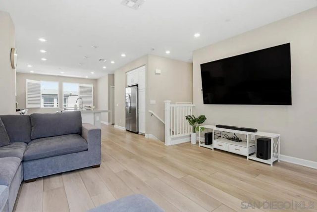 1225 Sunrise View 103, San Marcos, CA 92078