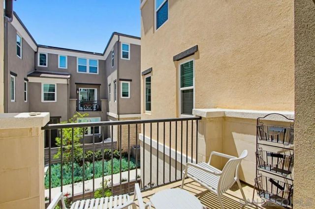 1225 Sunrise View 103, San Marcos, CA 92078