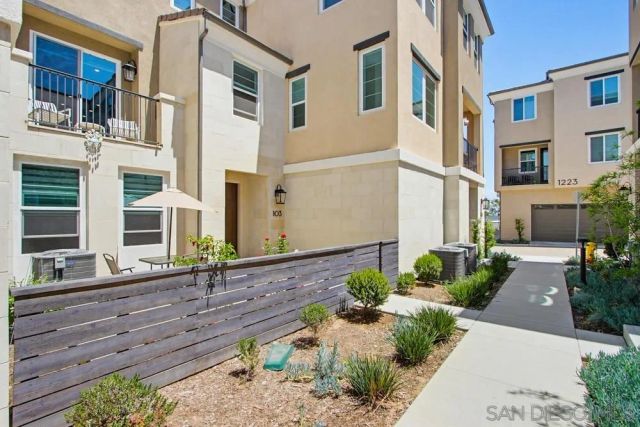1225 Sunrise View 103, San Marcos, CA 92078